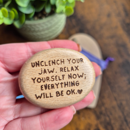 SETTLE YOURSELF PEBBLE